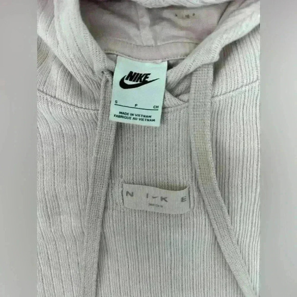 NIKE PINK JACKET WITH REFLECTIVE LOGO SIZE S - Picture 6 of 6